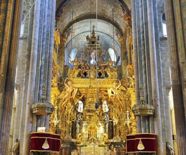 Camino-rituals-Santiago-de-Compostela-cathedral-st-James-altar-JWT-Camino-1024x683