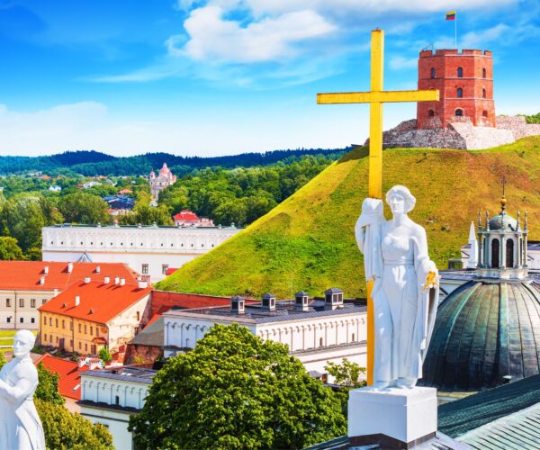 Statue of the cross-Pilgrimage to Apostolic Congress on Mercy - Lithuania- JWT